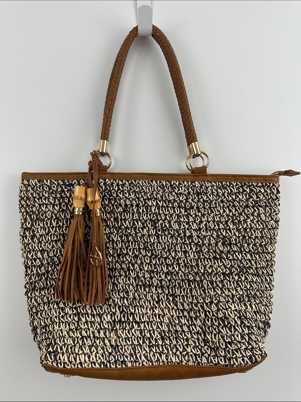NWT Giani Bernini Straw Tote Brown Cream Woven Tassel Shoulder Bag